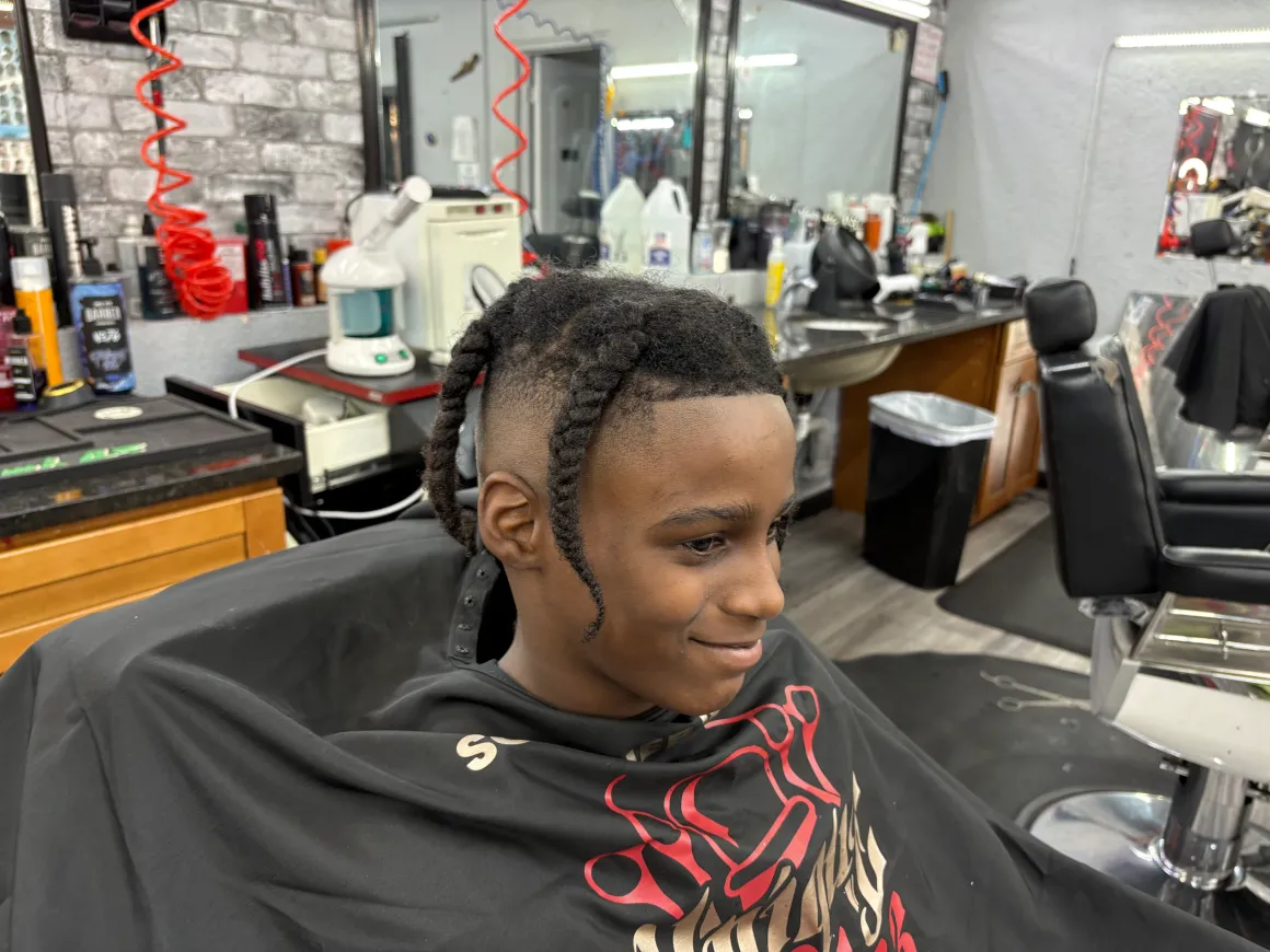 Unique Stylez Barbershop work 9
